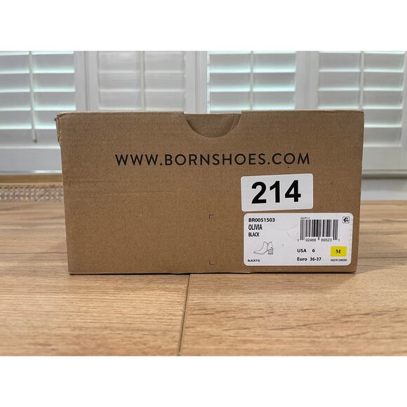 BORN Women's Olivia Black Booties Black Leather Size 6 NIB Tailored Block Heel - Picture 11 of 12